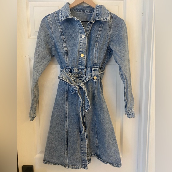 Denim Button-Front Belted Dress/Jacket - Medium Wash - Picture 3 of 7